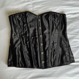 Black satin XL corset